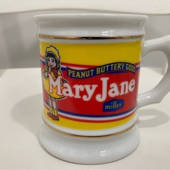 THE CORNER STORE PORCELAIN VINTAGE MUG COLLECTION MARY JANE MUG - 8oz - Picture 3 of 5